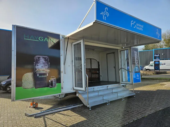 Towmaster Oregon ET14 Display Trailer